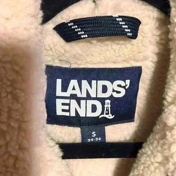 Lands End Faux Sherpa Vest, Size S (34-36)  Waterproof - Picture 4 of 6
